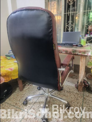 Rolling Chair for sale